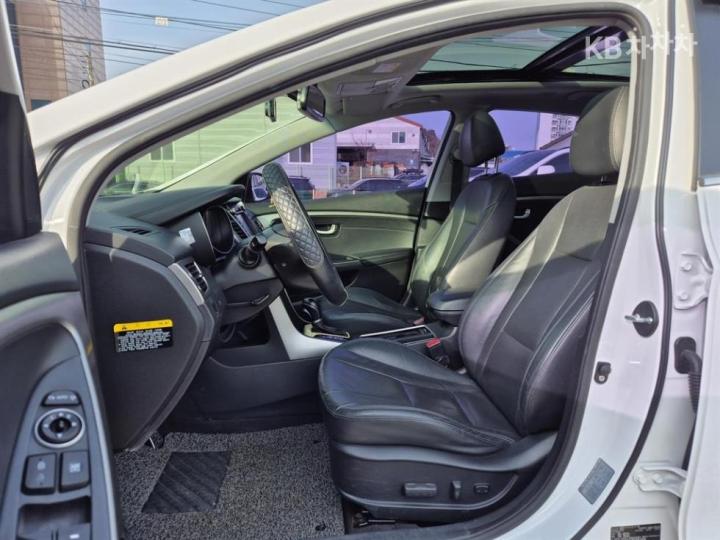 Hyundai i30 New 1.6 VGT Extreme 8