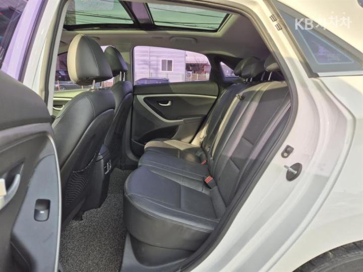 Hyundai i30 New 1.6 VGT Extreme 9