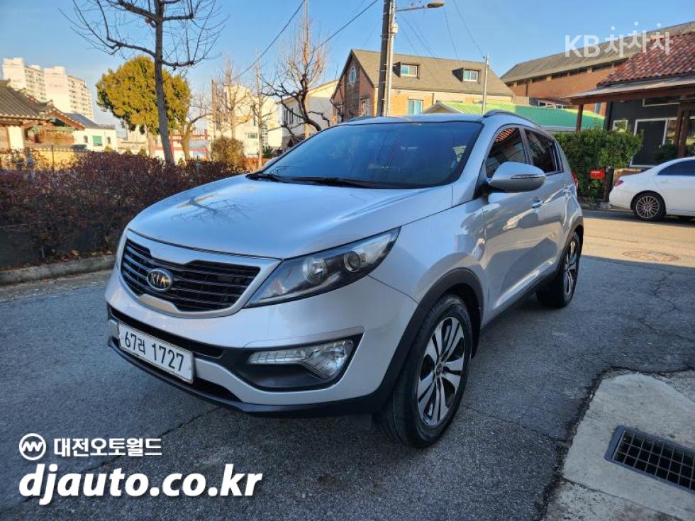 2012 - kia sportage