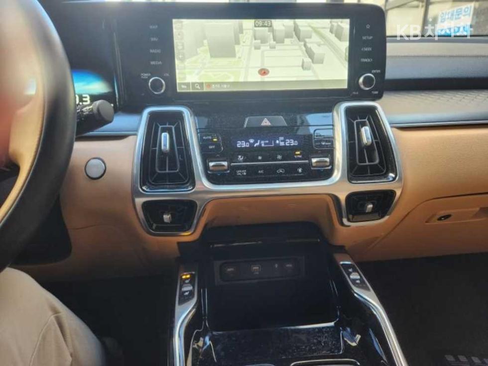 2023 - kia sorento