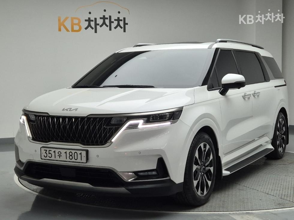 Kia 카니발 4세대 D2.2 9인승 노블레스 - фото 1