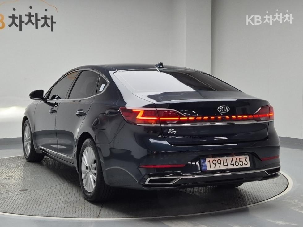 2020 - kia k7
