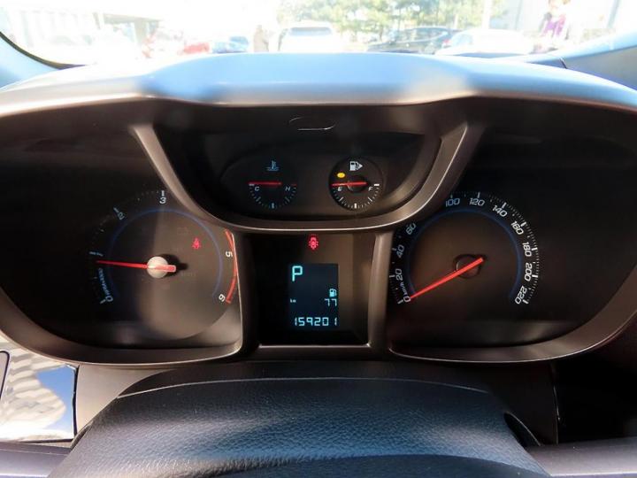 Chevrolet Orlando LT Premium 10