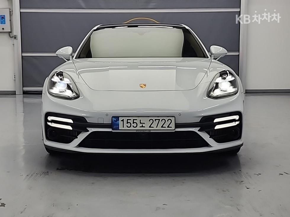 Porsche Panamera — miniaturë 2