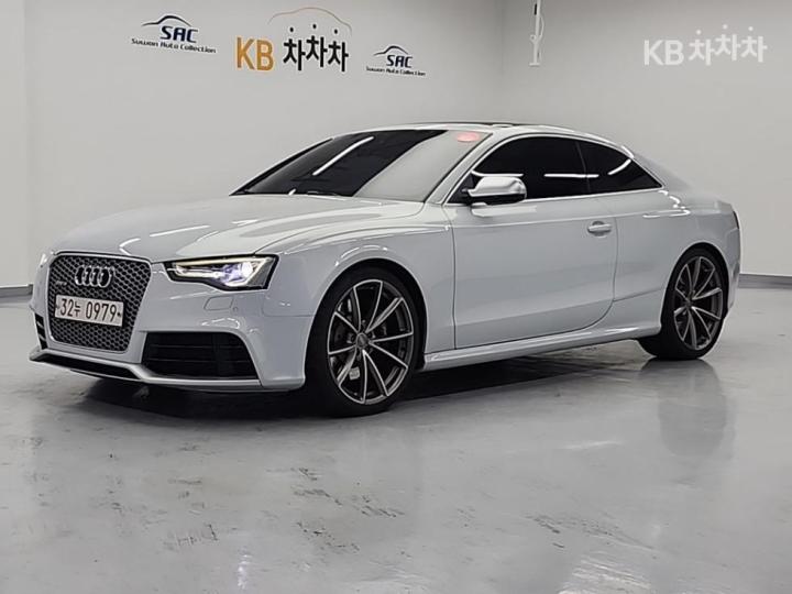 Audi RS5 4.2 FSI Quattro