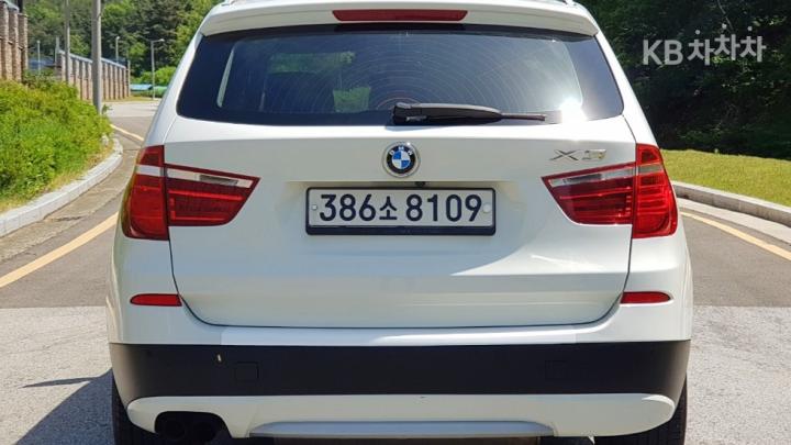 BMW X3 F25 xDrive 28i 5