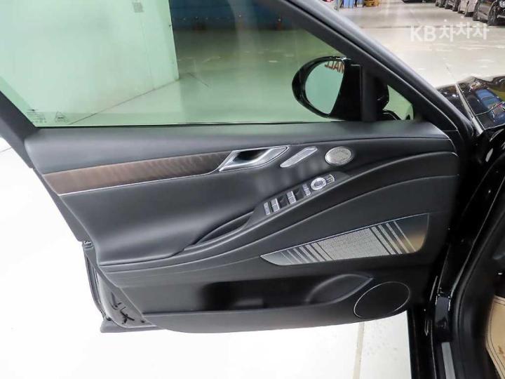 Genesis G80 3.5 T-GDi AWD - фото 15