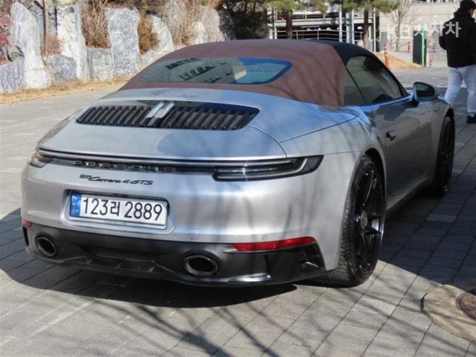 Porsche 911 — miniaturë 3