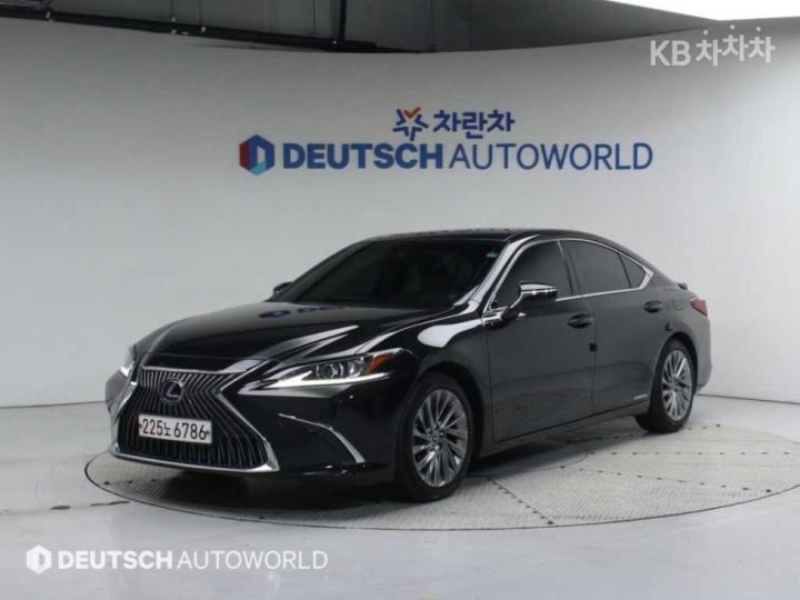 Lexus ES New Generation 300h Supreme 2