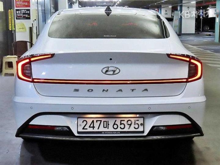 Hyundai Sonata 2.0 Premium Family - фото 5