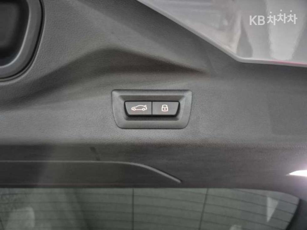 BMW X7 — miniaturë 6