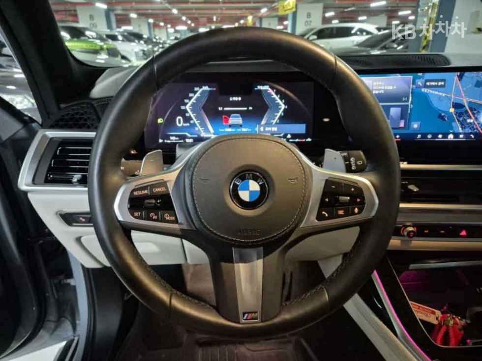 BMW X7 — miniaturë 12