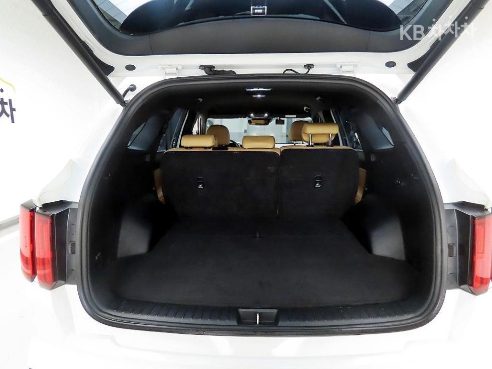 2022 - kia sorento