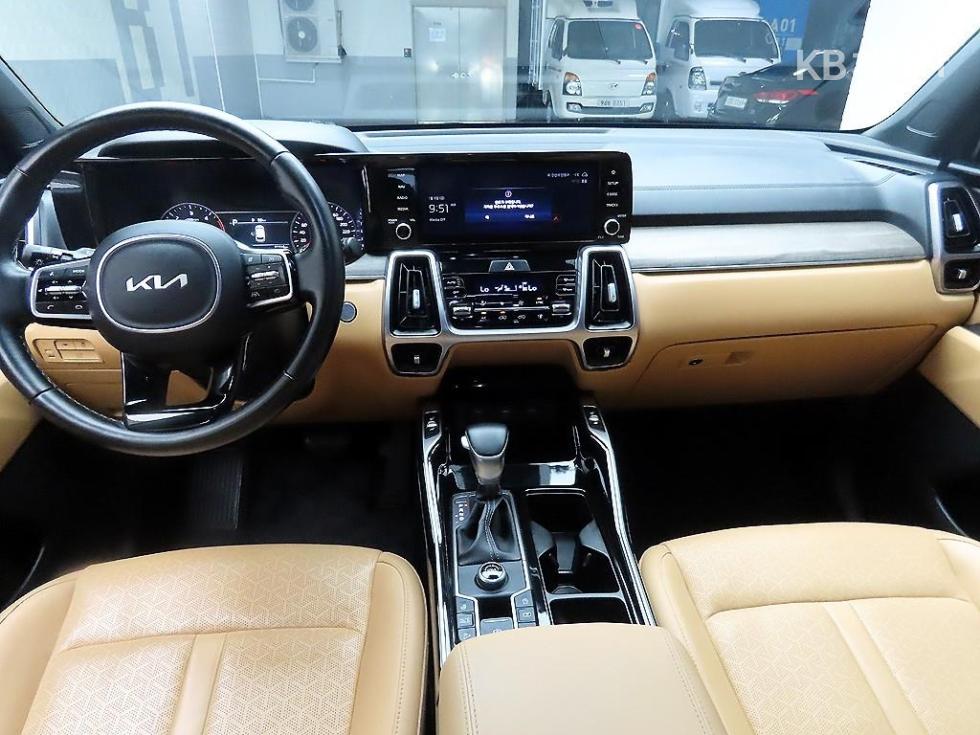 2022 - kia sorento