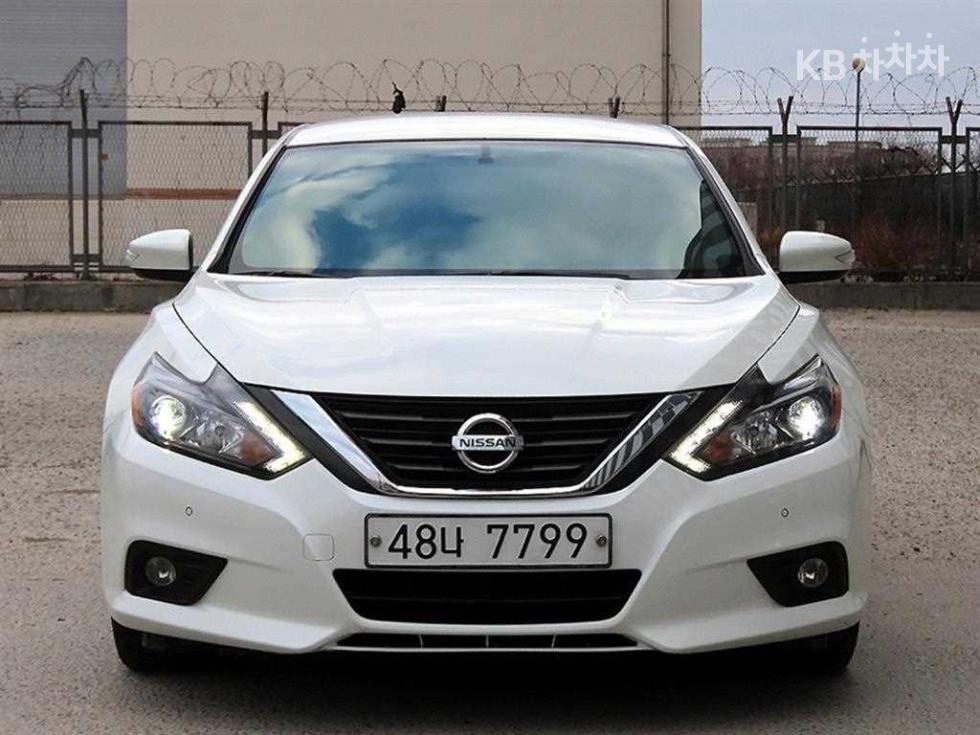 2017 nissan altima