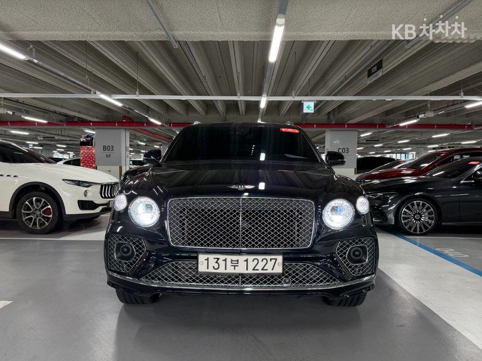 Bentley Bentayga — miniaturë 2