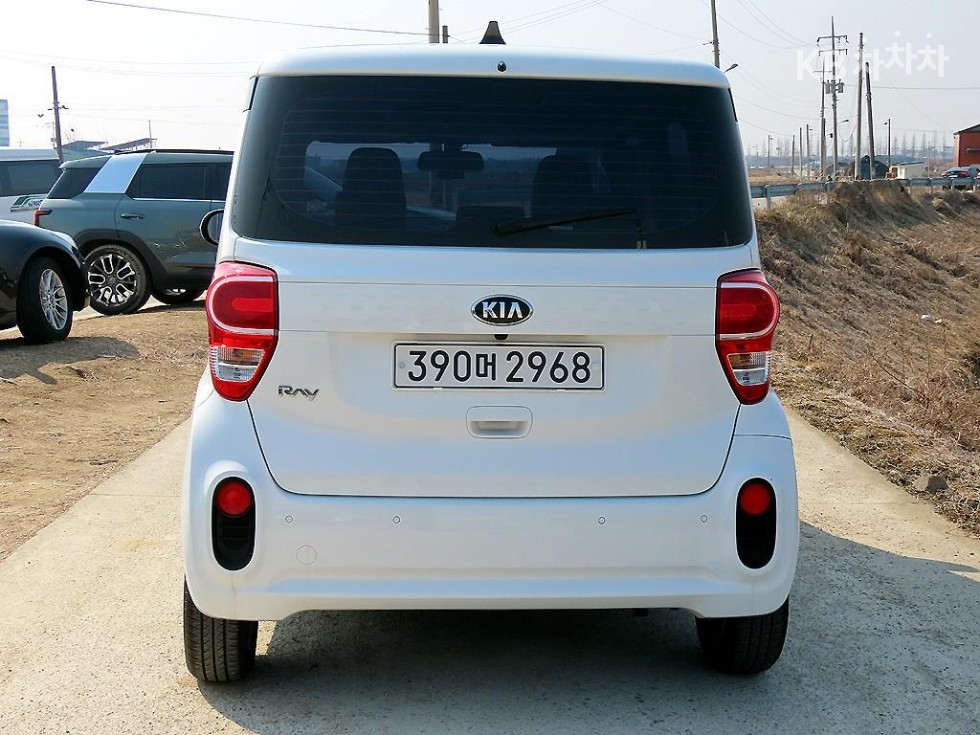 2021 - kia ray
