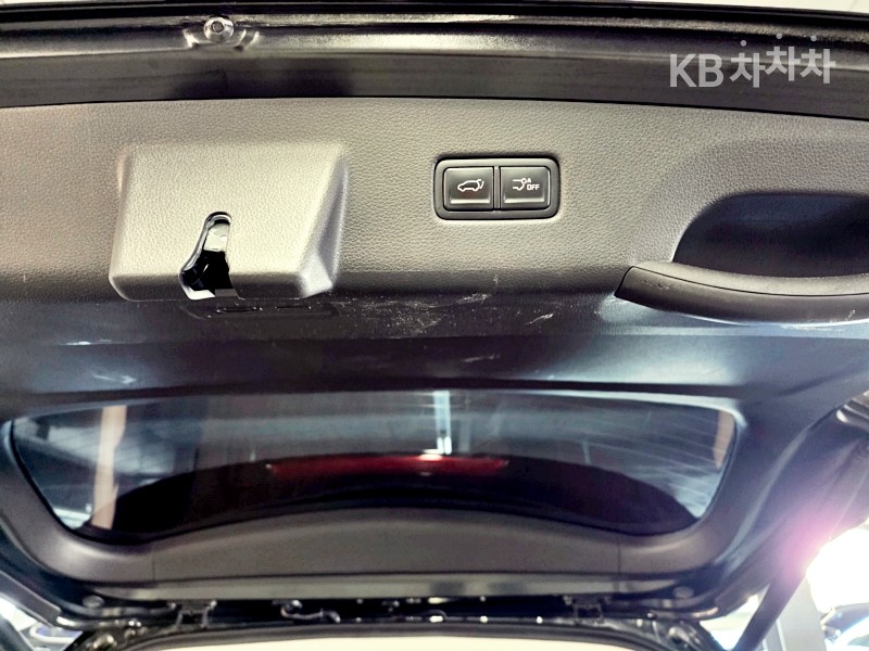 2021 - kia carnival