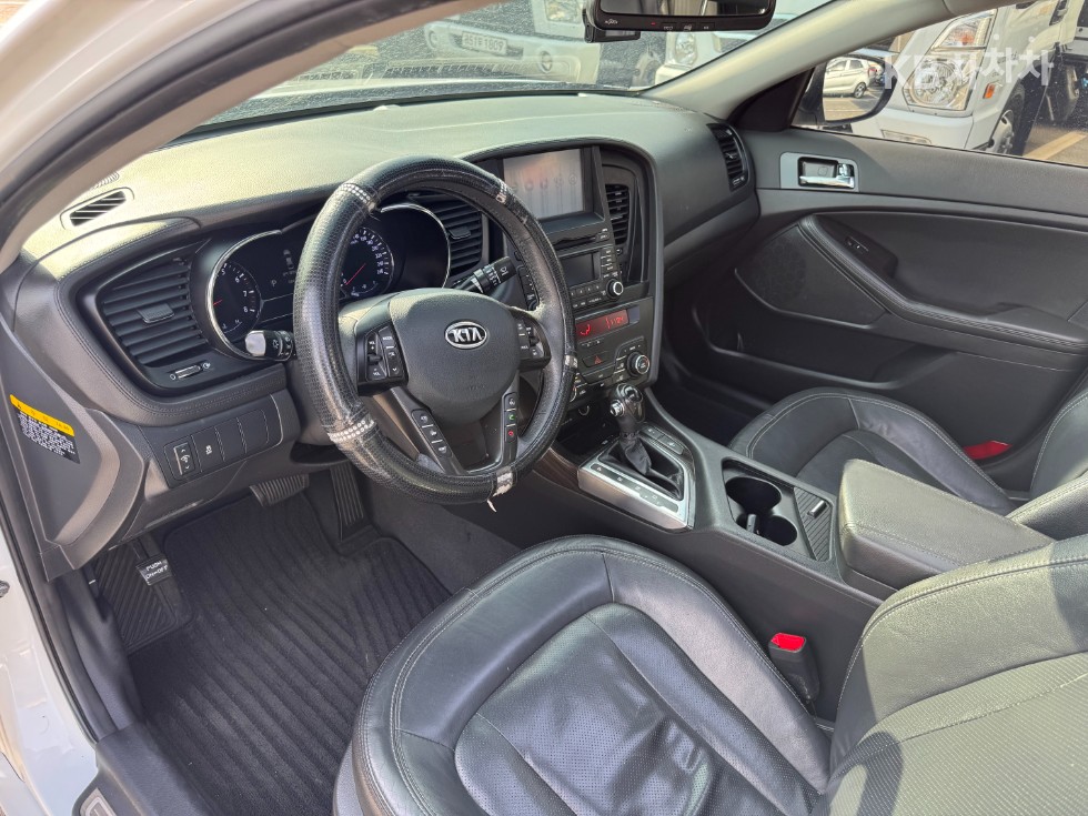 2011 - kia k5
