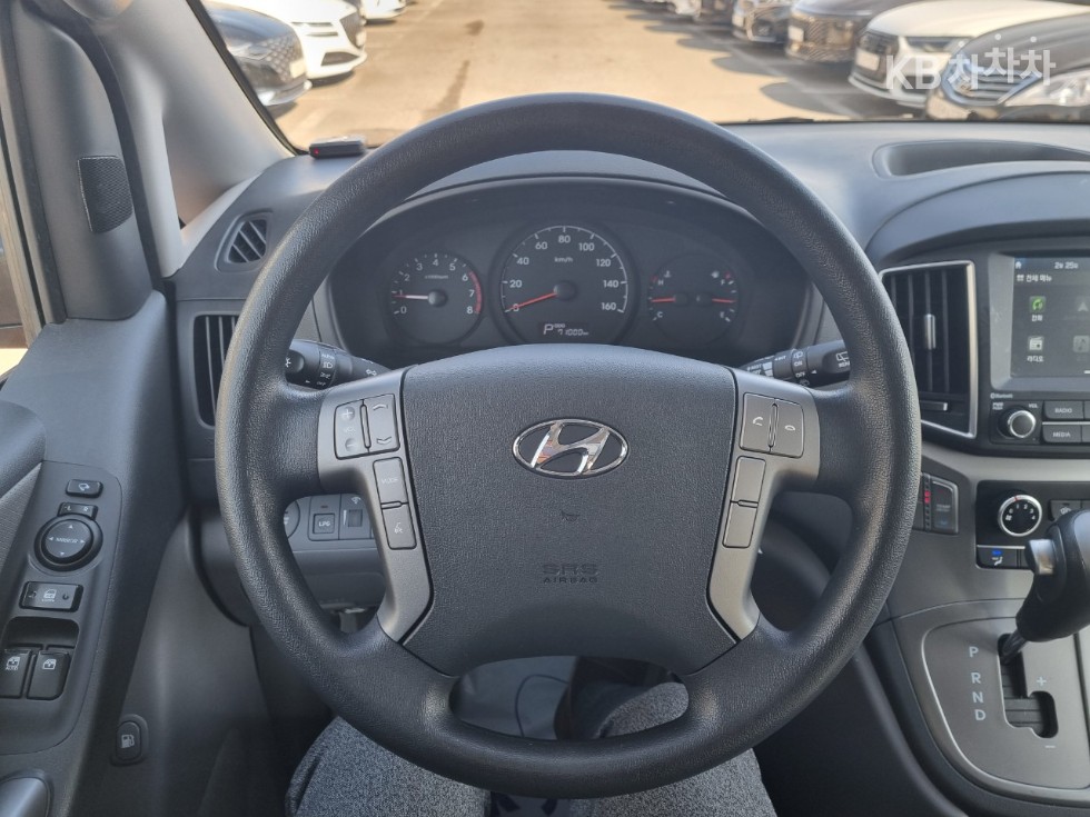 Hyundai Starex — miniaturë 10