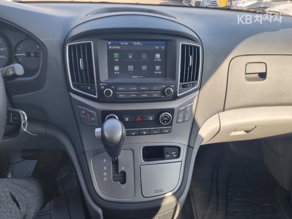 Hyundai Starex — miniaturë 12