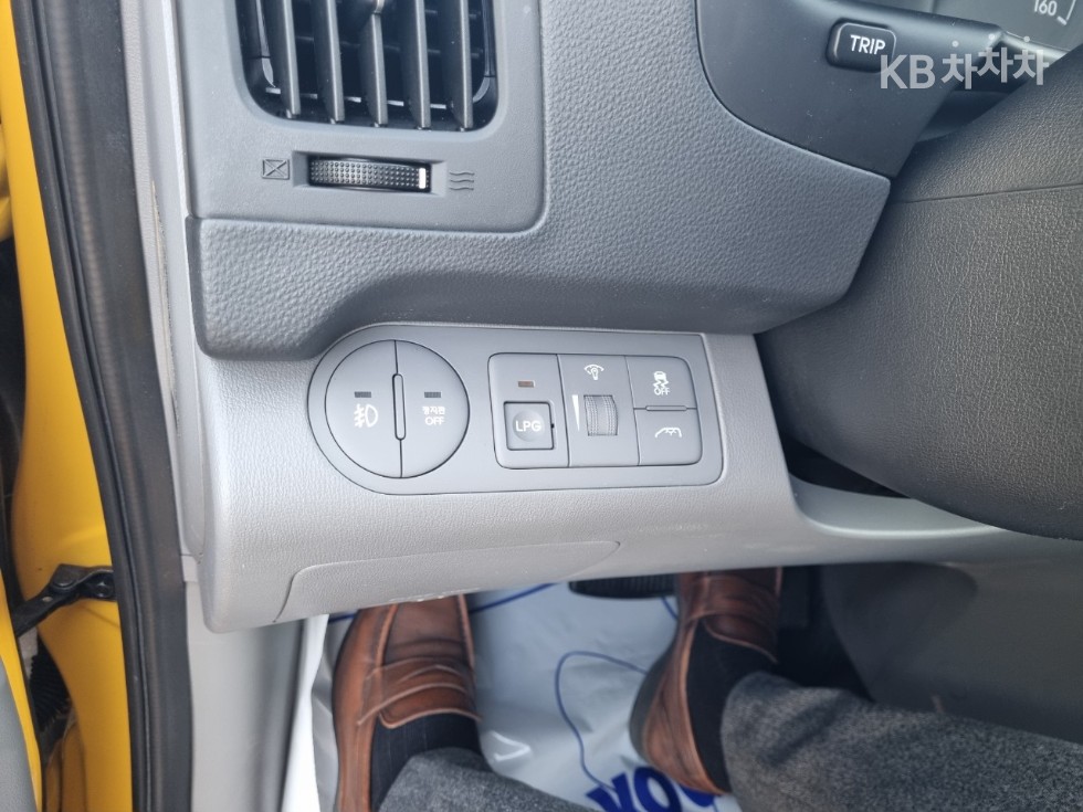 Hyundai Starex — miniaturë 17