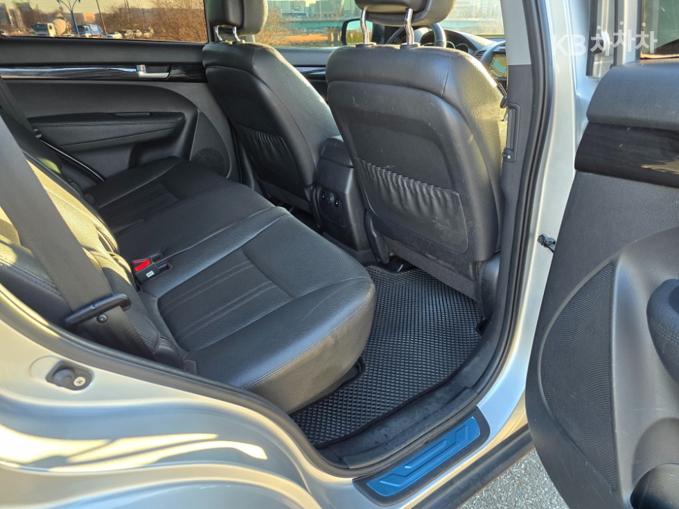 2012 - kia sorento