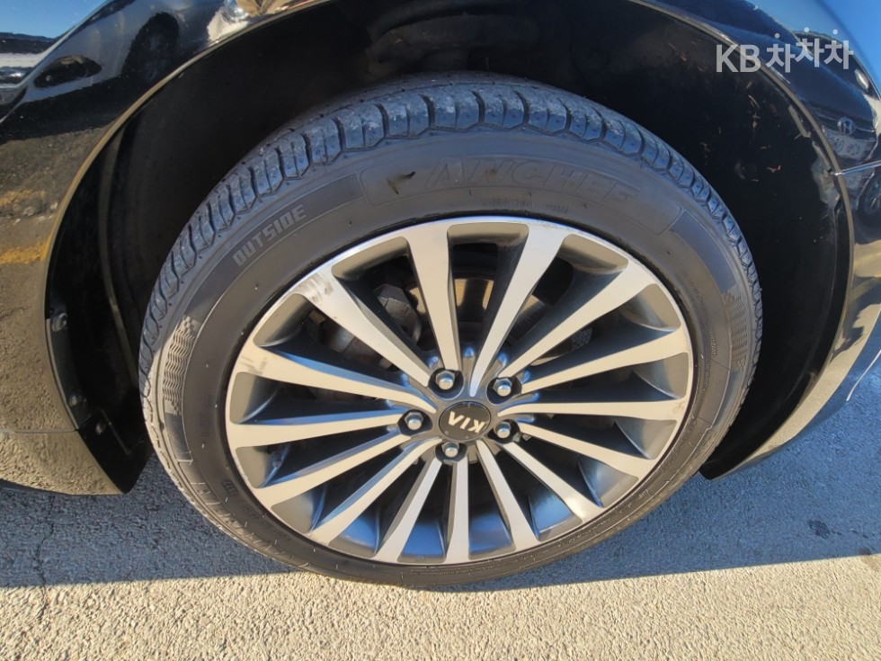 2013 - kia k7