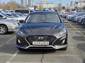 Hyundai Sonata 2.0 LPi 렌터카 — foto 1