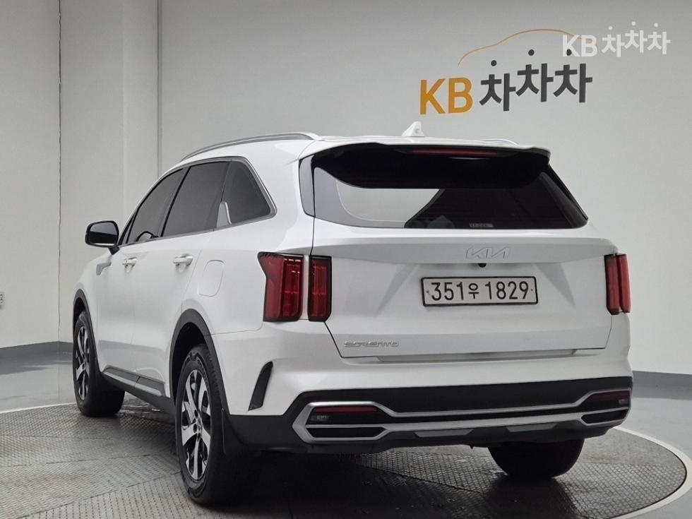 2023 - kia sorento