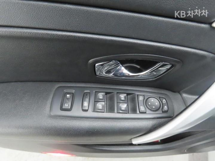 Renault SM5 Nova LPLi/ Premium Type 10