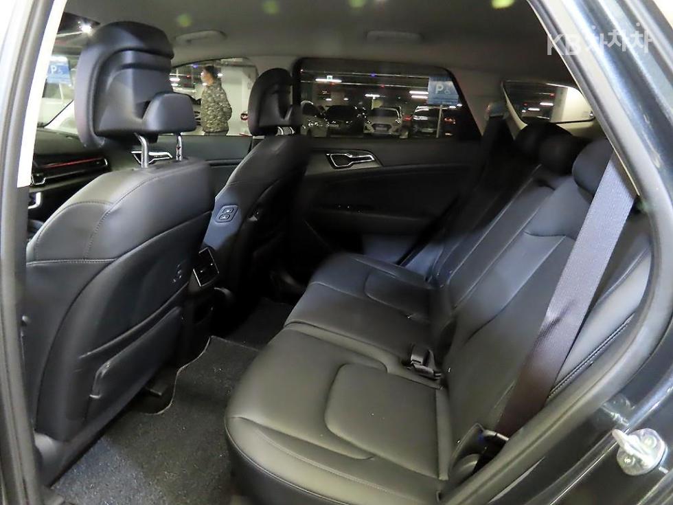 2024 - kia sportage
