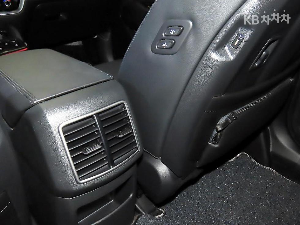 2024 - kia sportage