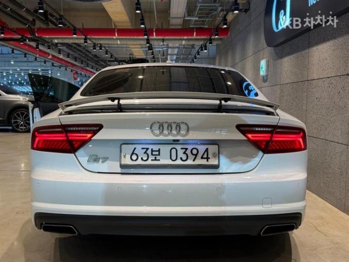 Audi A7 55 TDI Quattro 4G 4