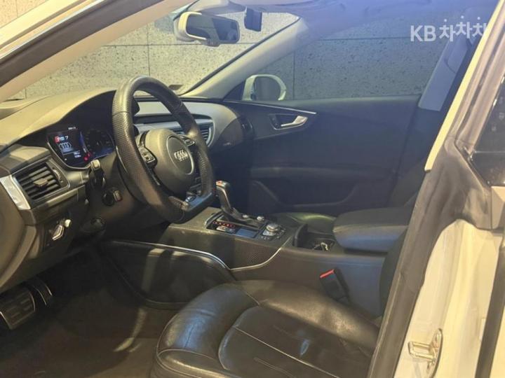 Audi A7 55 TDI Quattro 4G 5