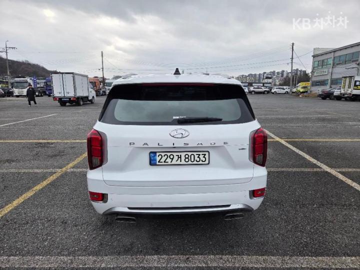 Hyundai Palisade 2.2 Diesel 7 Seater AWD Calligraphy — фото 3