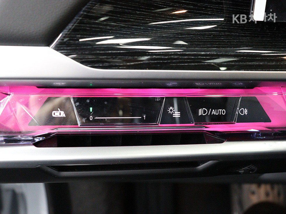 BMW 7er — miniaturë 15