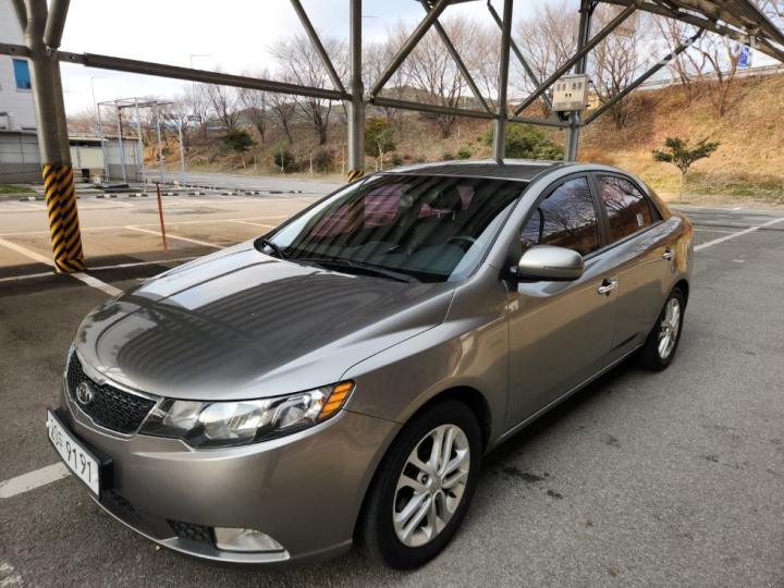 Kia Forte 1.6 GDI Luxury 7