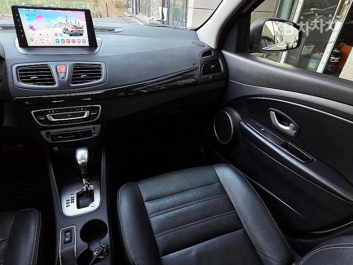 Renault SM3 Neo RE 9