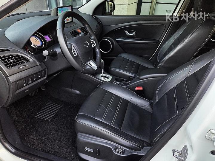 Renault SM3 Neo RE 10