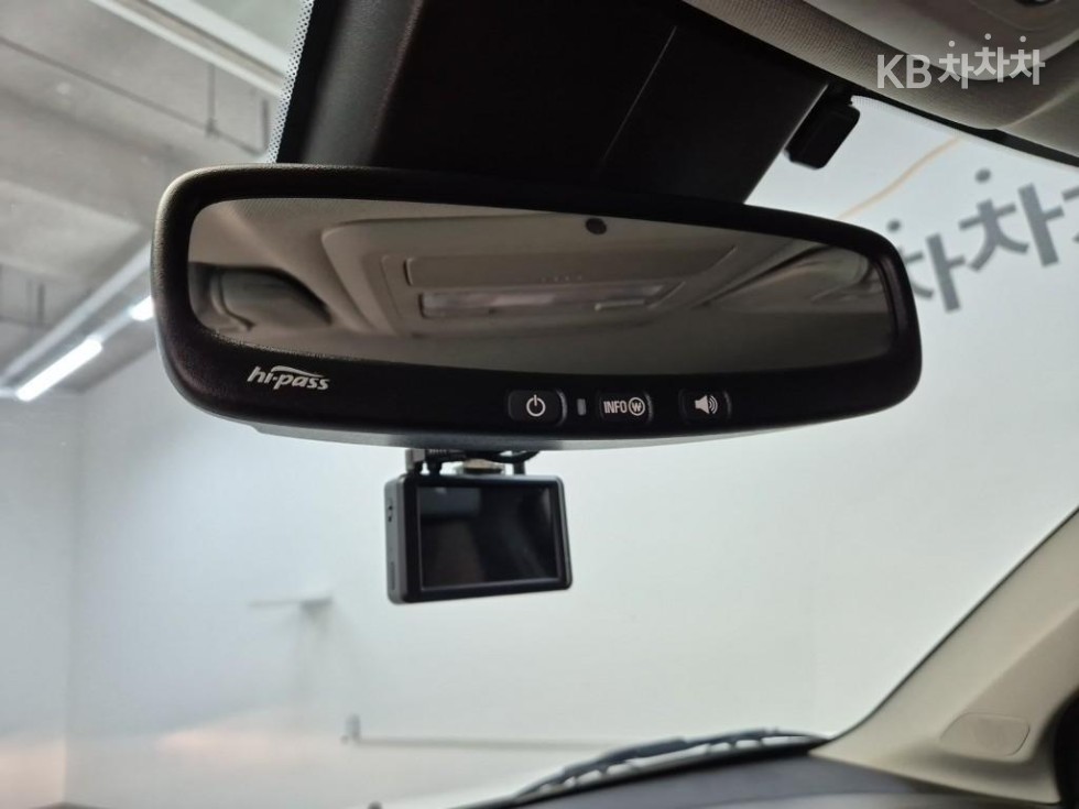 Chevrolet Orlando — miniaturë 15