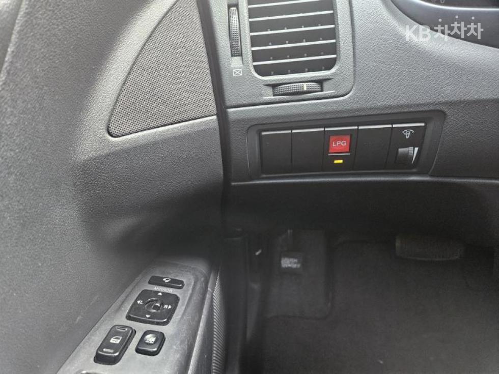 Hyundai Grandeur — miniaturë 11