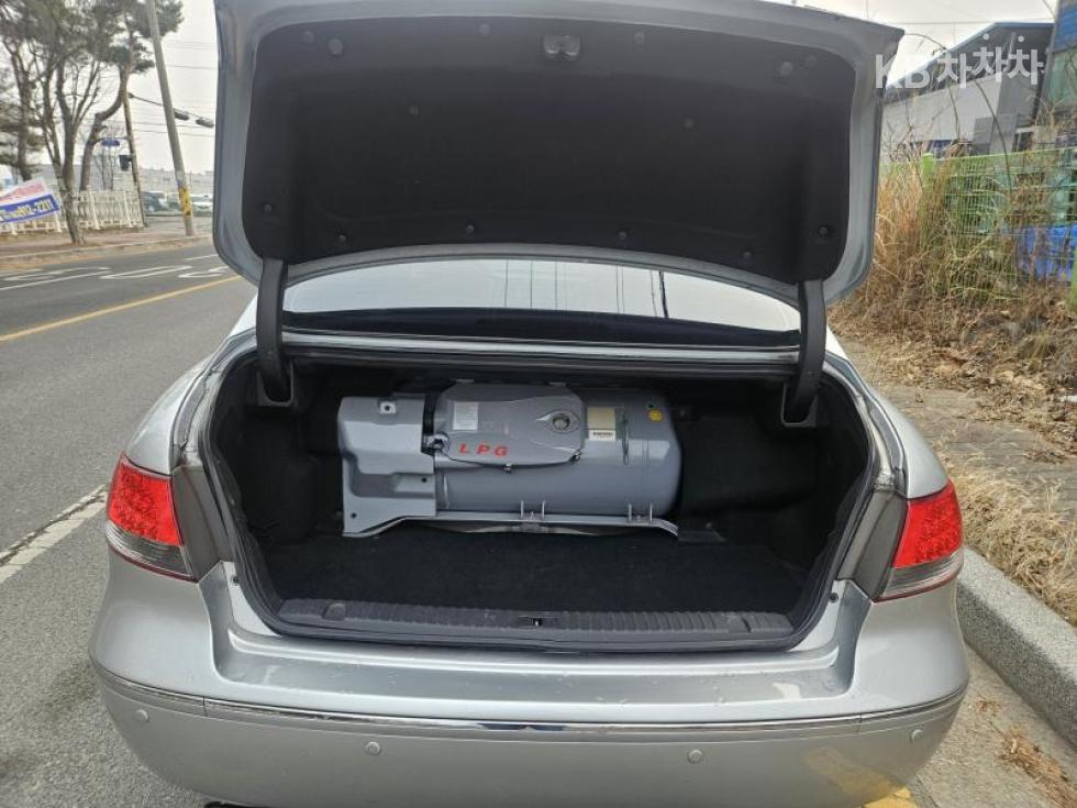 Hyundai Grandeur — miniaturë 16