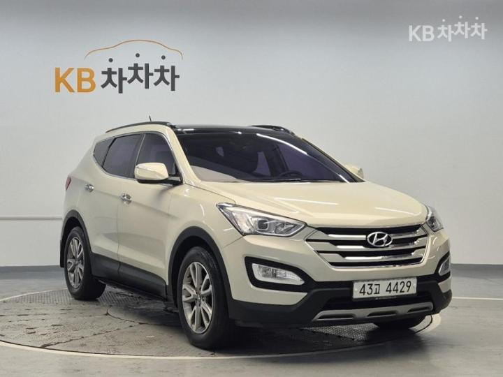 Hyundai Santa Fe DM R2.0 2WD PREMIUM Base Type 5