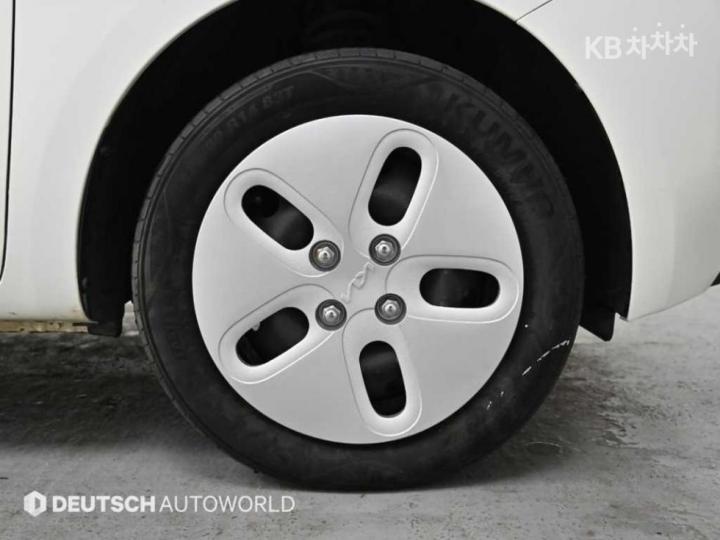 Kia Ray The EV The Essential Light 6