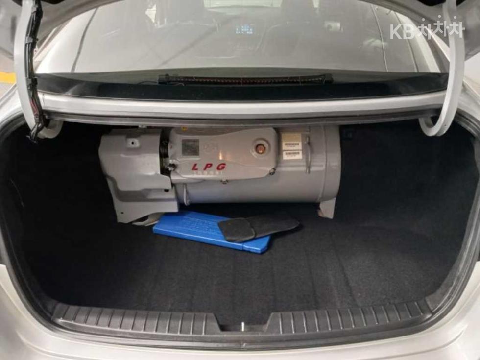2012 - kia k5