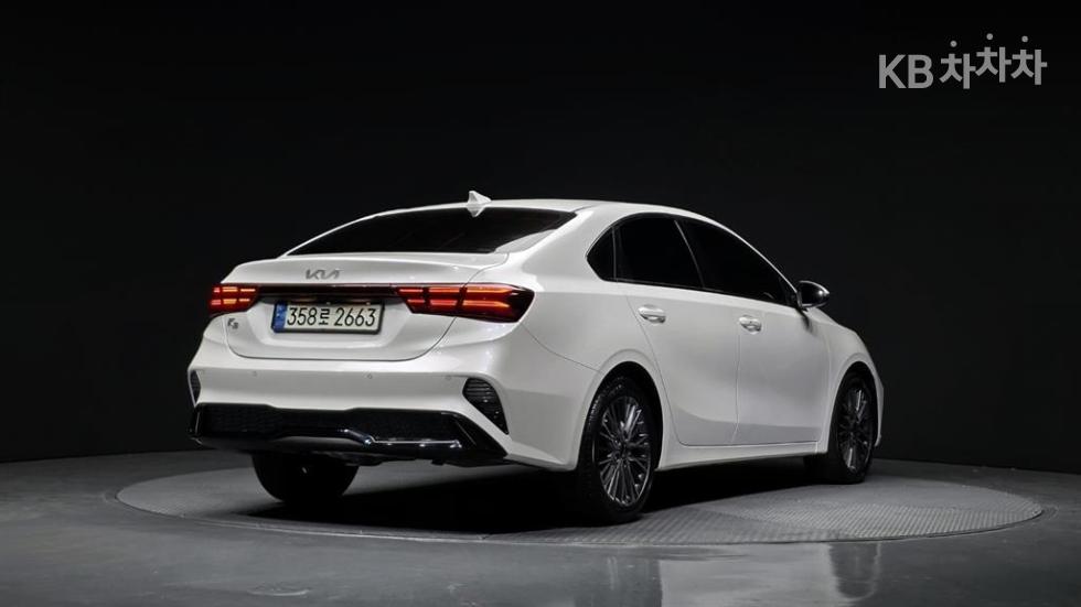 2022 - kia k3