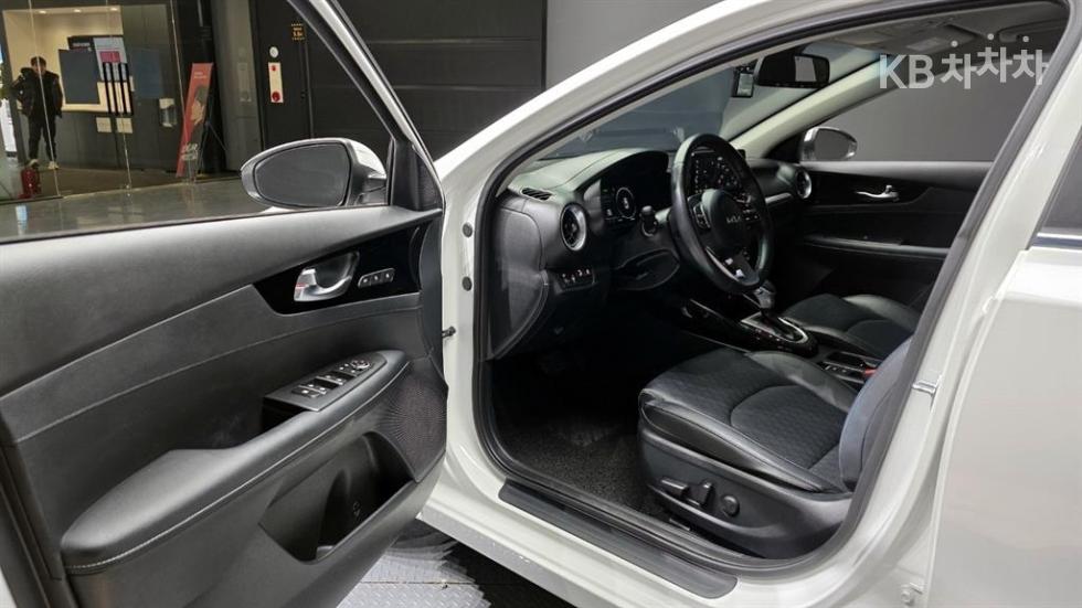 2022 - kia k3