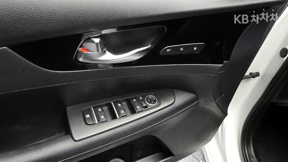 2022 - kia k3