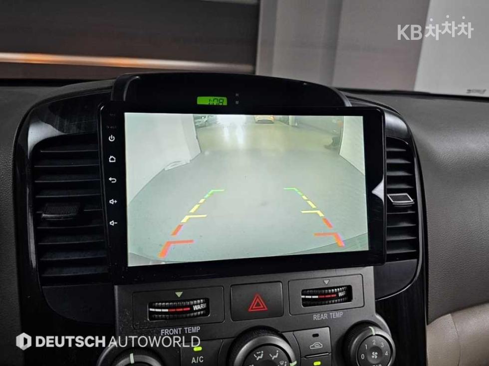 2011 - kia carnival